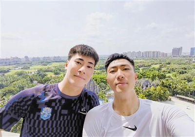 亚洲欧美国产另类首页