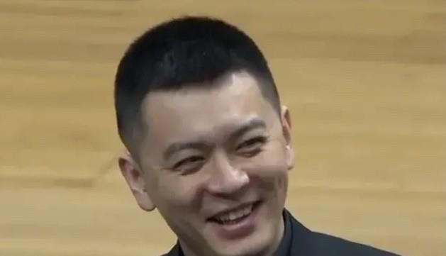 鼬佐车猫尾巴