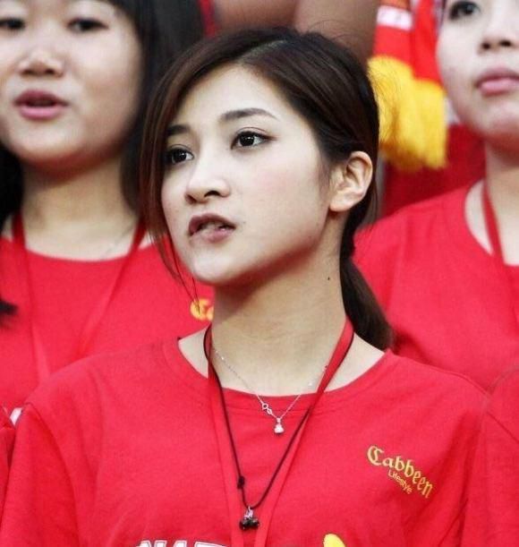 贾蕾贾芳 乡村 小说