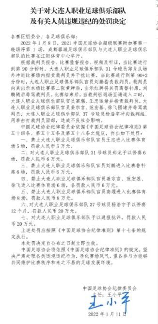 边摸边吃奶视频