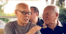 被虐待的男人